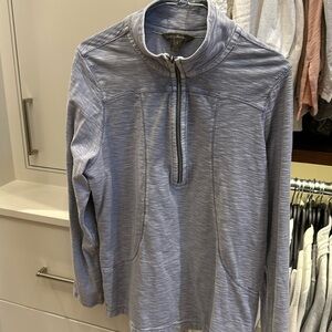 Tommy Bahama zip front pullover size L